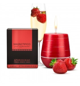 Świeca zapachowa MAGNETIFICO Aphrodisiac Candle Sweet Strawberry 34h 010298