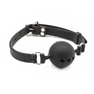 DUŻY KNEBEL KULKOWY SILIKONOWY Z OTWORAMI 5 CM LATETOBED BDSM 794890